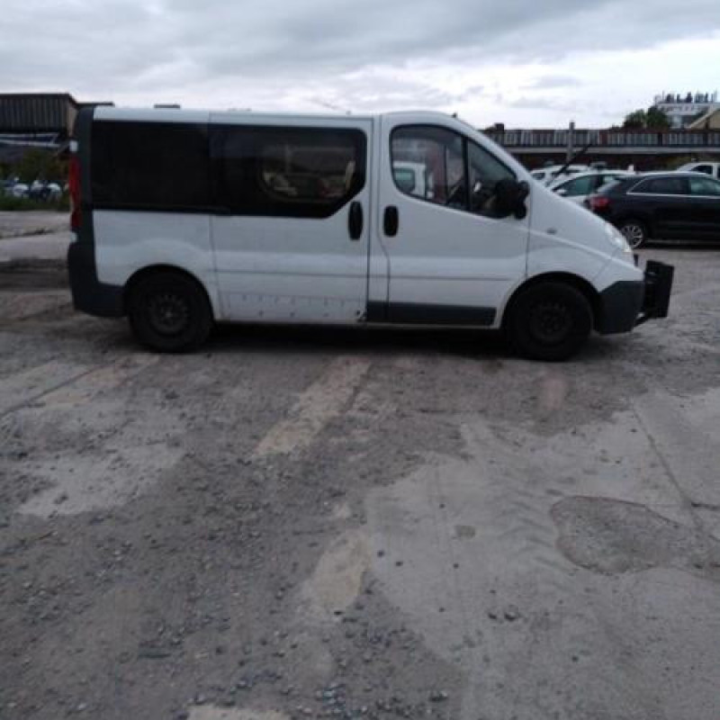 Poignee porte avant droit RENAULT TRAFIC 2 Photo n°5