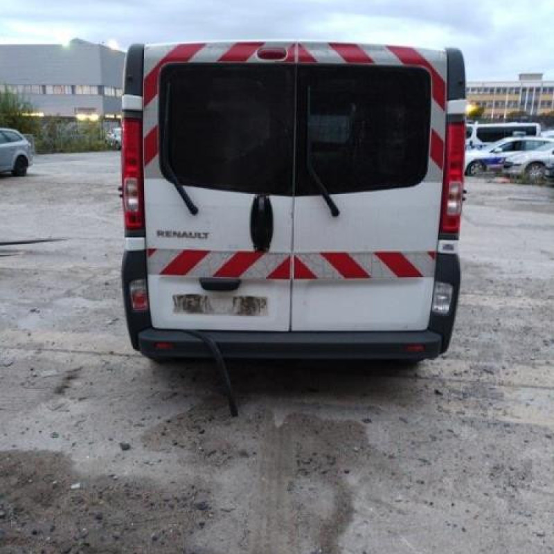 Poignee porte avant droit RENAULT TRAFIC 2 Photo n°6