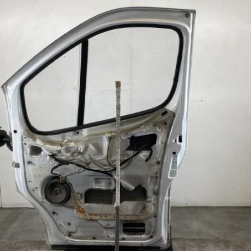 Porte avant droit RENAULT TRAFIC 2 Photo n°5