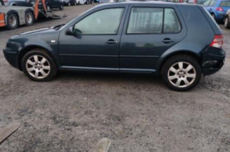 Serrure avant droit VOLKSWAGEN GOLF 4