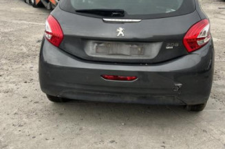 Cremaillere assistee PEUGEOT 208 1