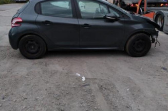 Air bag conducteur PEUGEOT 208 1