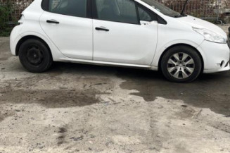 Com (Bloc Contacteur Tournant+Commodo Essuie Glace+Commodo Phare) PEUGEOT 208 1