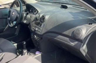 Poignee interieur avant gauche CHEVROLET AVEO 1