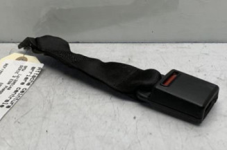 Attache ceinture arriere centrale BMW SERIE 3 E90