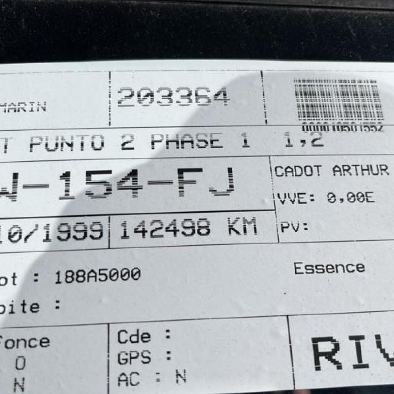 Moteur FIAT PUNTO 2 Photo n°9