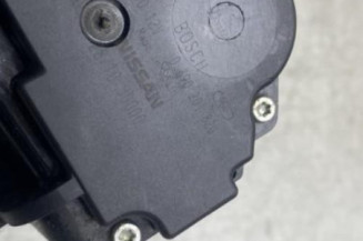 Moteur essuie glace arriere NISSAN QASHQAI 1