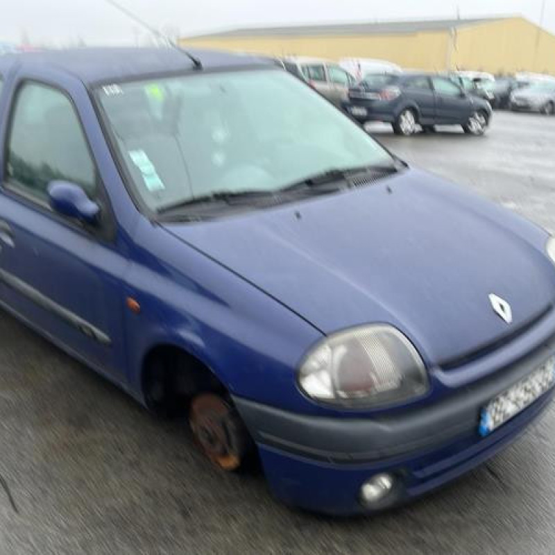 Anti brouillard gauche (feux) RENAULT CLIO 2 Photo n°7