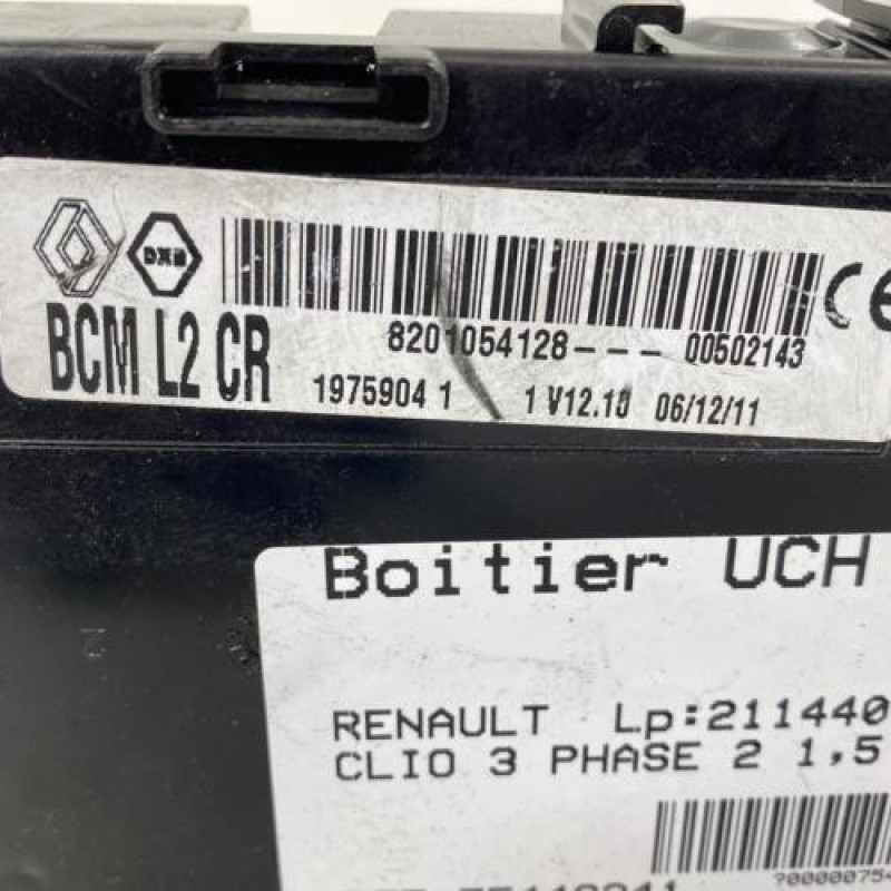 Boitier UCH RENAULT CLIO 3 Photo n°2