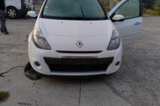 Boitier UCH RENAULT CLIO 3