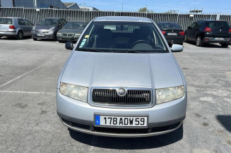 Aile avant gauche SKODA FABIA 1