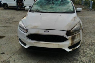 Renfort pare choc arriere (traverse) FORD FOCUS 3