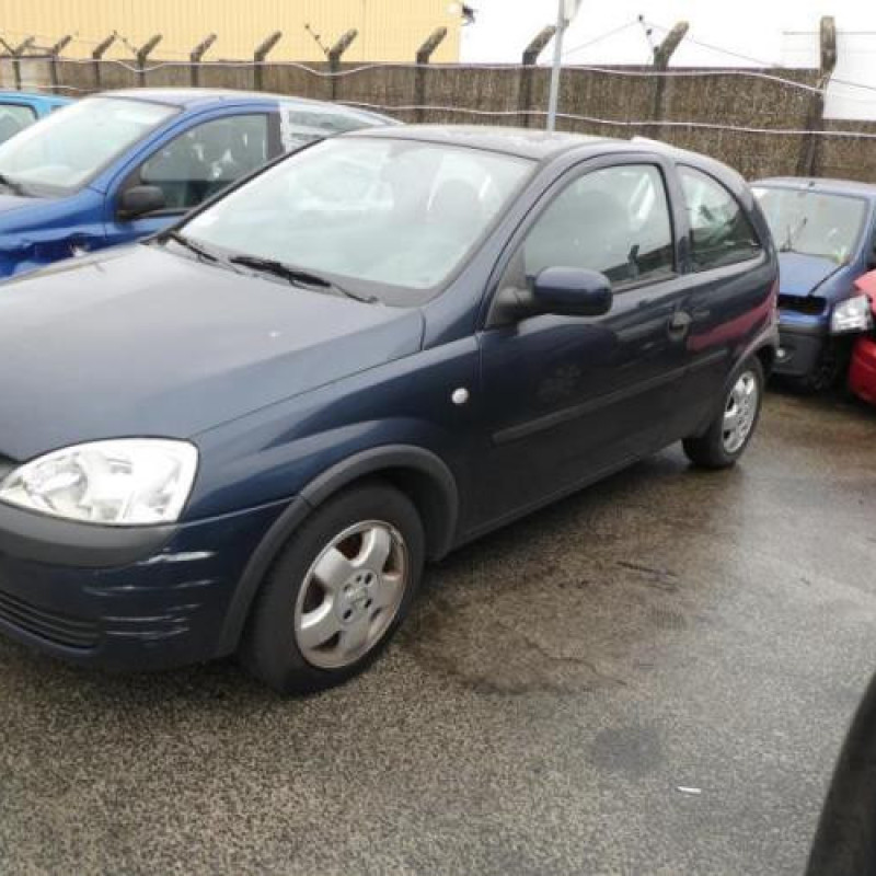 Feu arriere principal gauche (feux) OPEL CORSA C Photo n°4