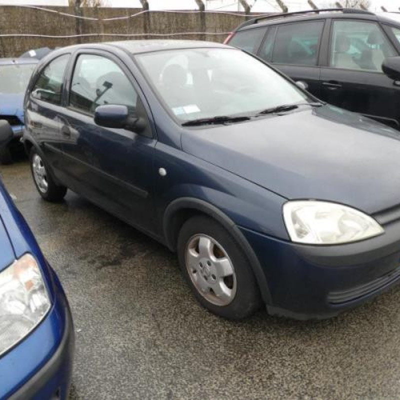 Feu arriere principal gauche (feux) OPEL CORSA C Photo n°5