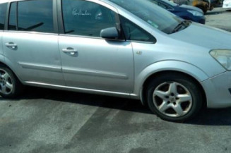 Porte avant gauche OPEL ZAFIRA B