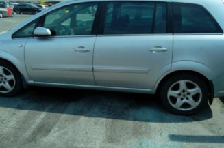 Porte avant gauche OPEL ZAFIRA B