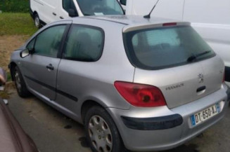 Porte avant droit PEUGEOT 307