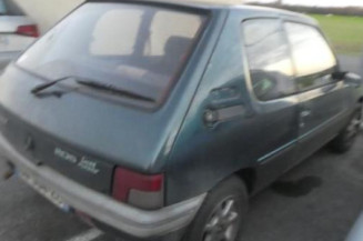 Boite a gants PEUGEOT 205