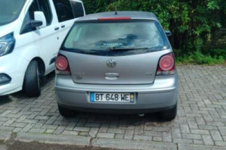 Bouton de coffre VOLKSWAGEN POLO 4