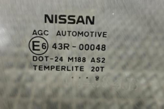 Vitre arriere droit NISSAN QASHQAI 1