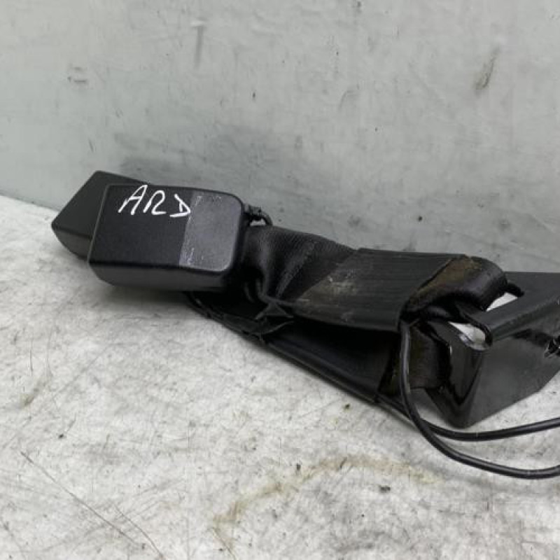 Attache ceinture arriere droit NISSAN QASHQAI 1 Photo n°4