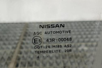 Vitre avant gauche NISSAN NOTE 2