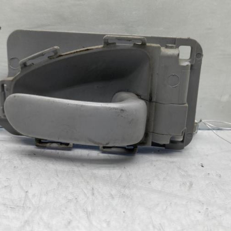 Poignee interieur arriere droit CITROEN XSARA PICASSO Photo n°2