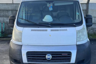 Poignee porte avant gauche FIAT DUCATO 3