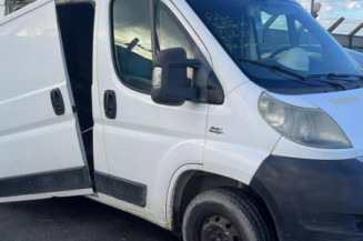 Poignee porte avant gauche FIAT DUCATO 3