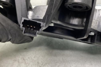 Moteur essuie glace arriere RENAULT LAGUNA 3