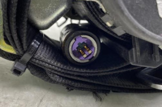 Pretensionneur de ceinture avant gauche VOLKSWAGEN GOLF 5