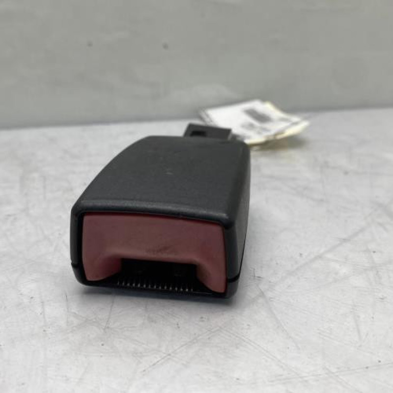 Attache ceinture avant droit FIAT FIORINO 3 Photo n°2