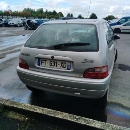 Moteur CITROEN SAXO Photo n°1