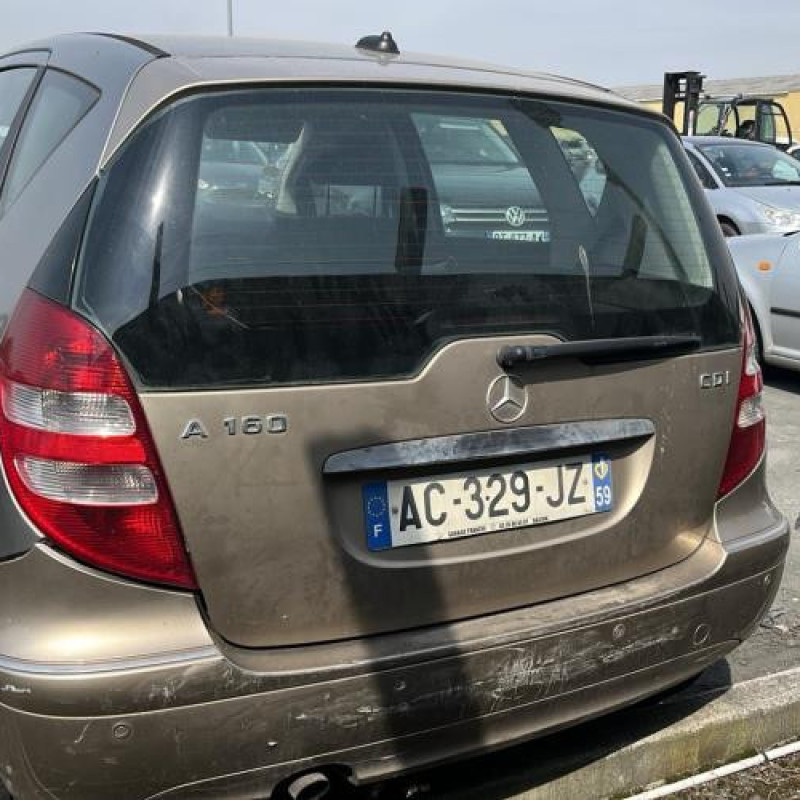 Feu arriere principal droit (feux) MERCEDES CLASSE A 169 Photo n°8