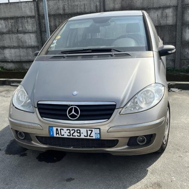 Feu arriere principal droit (feux) MERCEDES CLASSE A 169 Photo n°9