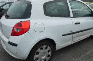 Boitier UCH RENAULT CLIO 3