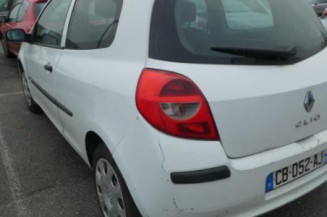 Boitier UCH RENAULT CLIO 3