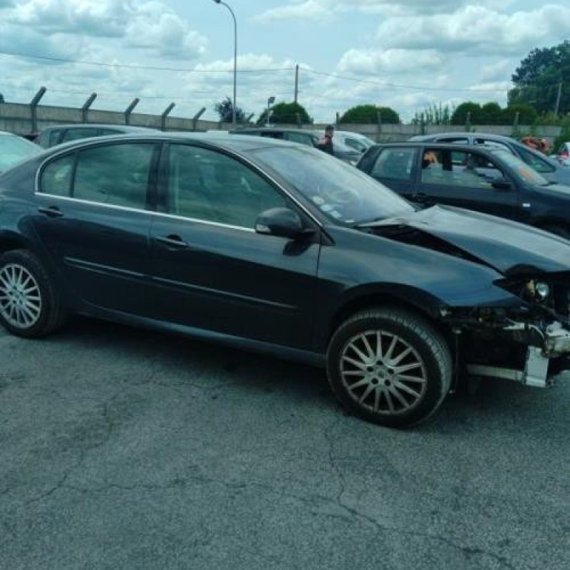 Aile avant gauche RENAULT LAGUNA 3 Photo n°6