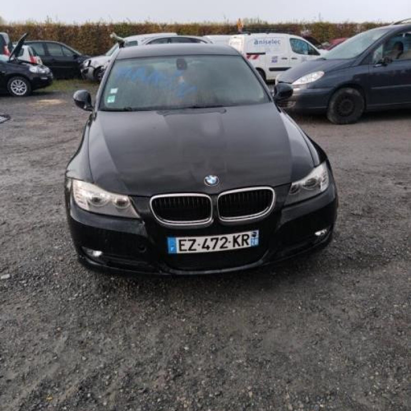 Feu arriere secondaire droit (feux) BMW SERIE 3 E90 Photo n°4