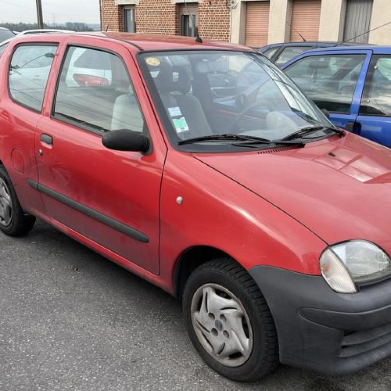 Feu arriere principal gauche (feux) FIAT SEICENTO Photo n°6