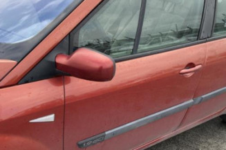 Aile avant droit RENAULT SCENIC 2