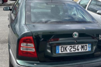 Renfort pare choc avant (traverse) SKODA OCTAVIA 1