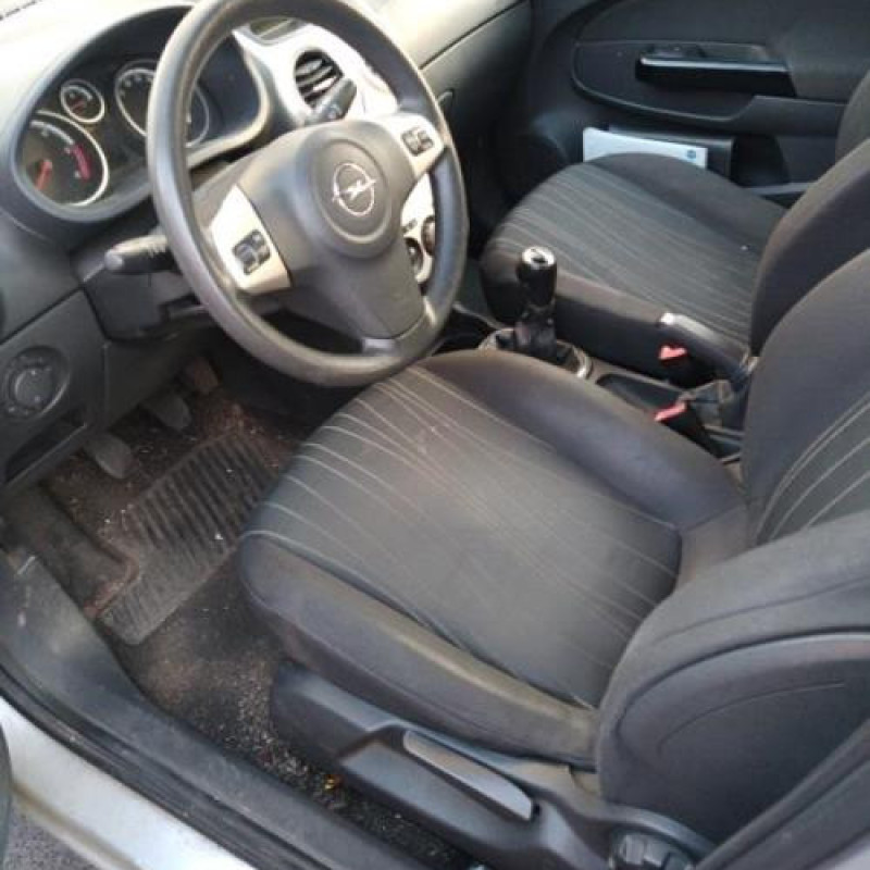 Porte arriere gauche OPEL CORSA D Photo n°14