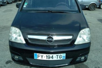 Poignee porte avant gauche OPEL MERIVA A