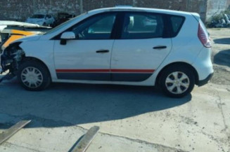 Poignee porte avant droit RENAULT SCENIC 3