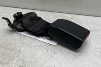 Attache ceinture arriere droit RENAULT SCENIC 3