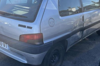 Feu arriere principal droit (feux) PEUGEOT 106