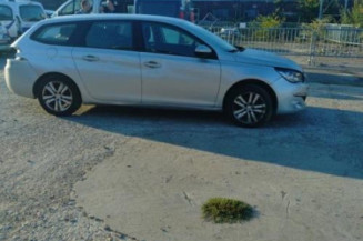 Arret de porte arriere droit PEUGEOT 308 2 SW