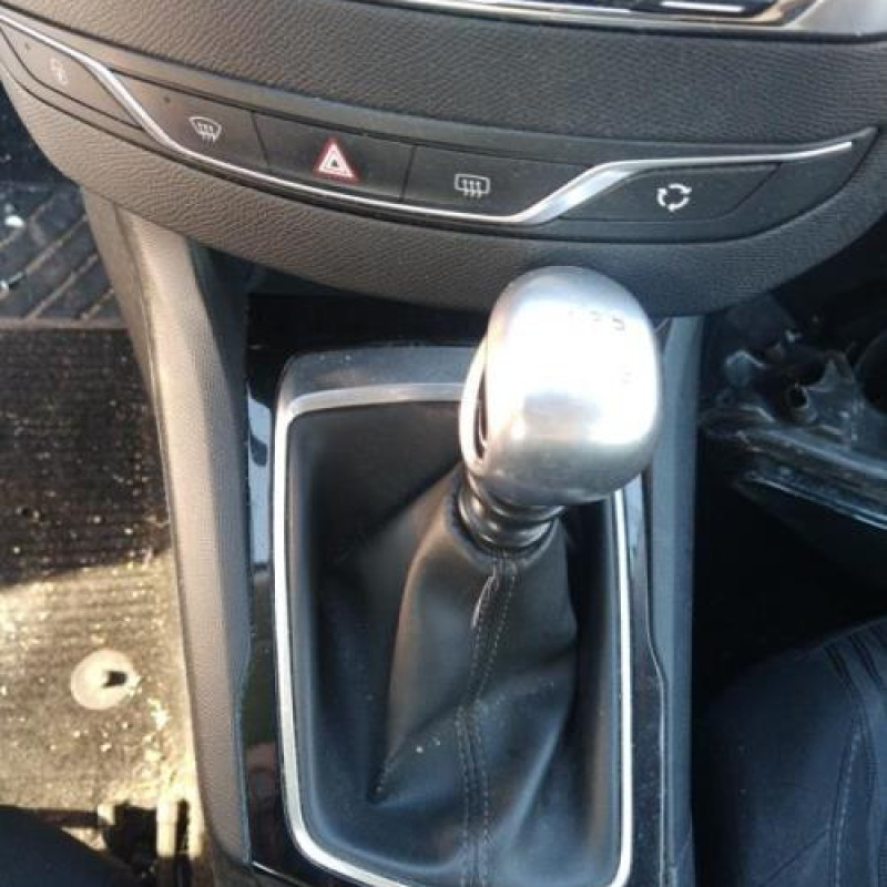 Attache ceinture arriere gauche PEUGEOT 308 2 SW Photo n°11