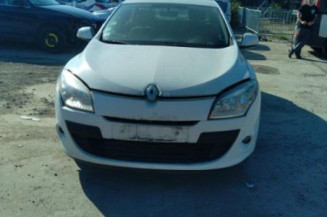 Fermeture de capot RENAULT MEGANE 3